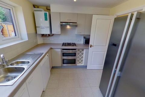 undefined, Elmside, Guildford GU2 7SJ