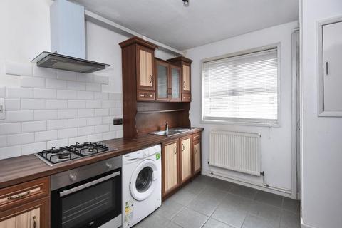 4 bedroom terraced house to rent, Bernwood Road,  Headington,  OX3