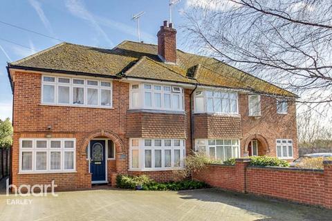 1 bedroom in a house share to rent, Mays Close, Reading