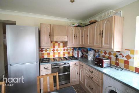 1 bedroom in a house share to rent, Mays Close, Reading