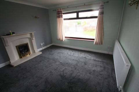 4 bedroom detached house to rent, Chester Road, Whitby, Ellesmere Port, Cheshire. CH66