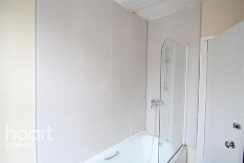 1 bedroom in a house share to rent, Burrell Road, Ipswich