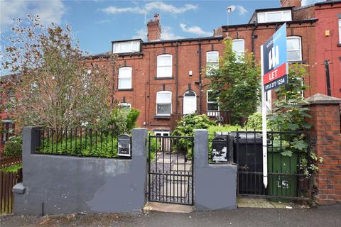 undefined, Barton Mount, Beeston, Leeds, West Yorkshire, LS11