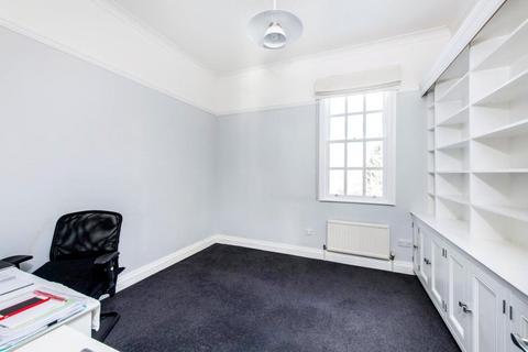 undefined, Highfield Hall, Highfield Lane, St. Albans, Hertfordshire, AL4