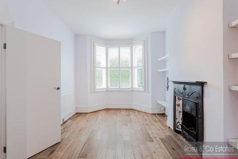 3 bedroom terraced house to rent, Huddlestone Road, Willesden Green, NW2