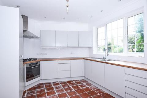 undefined, Hilltop Way,  Stanmore,  HA7