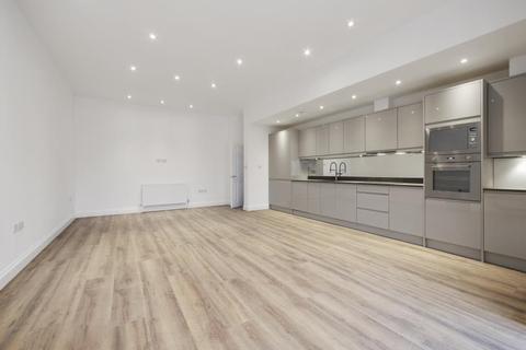 3 bedroom flat to rent - Queens Avenue, Muswell Hill, N10