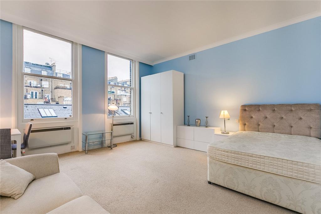 Apartment in London - View 2