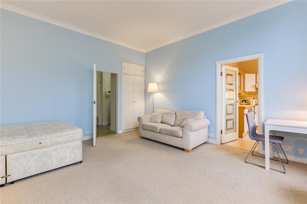 Apartment in London - View 4