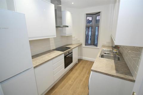 1 bedroom maisonette for sale, Lightcliffe Road, London