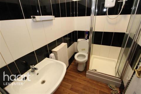 1 bedroom flat to rent, Wharf Street South off Humberstone Gate