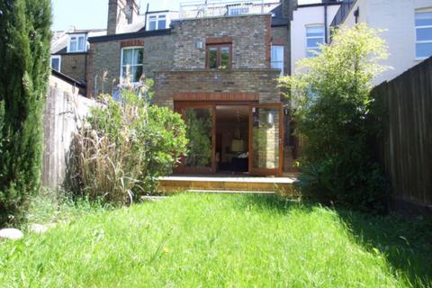 2 bedroom flat to rent, Hillfield Avenue, Crouch End, N8