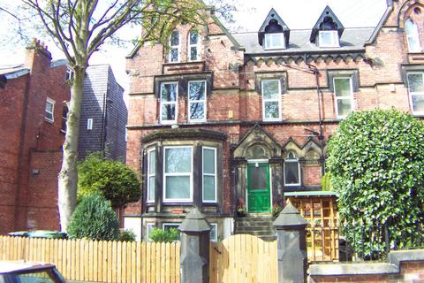 2 bedroom flat to rent, 9 Spring Road, Leeds