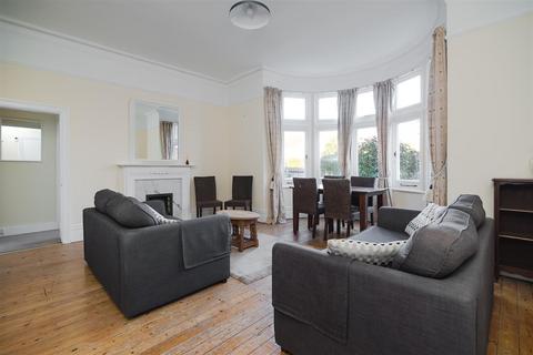 2 bedroom flat to rent, Gwendolen Avenue, Putney
