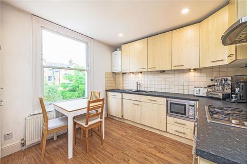 2 bedroom flat to rent, Norroy Road, Putney