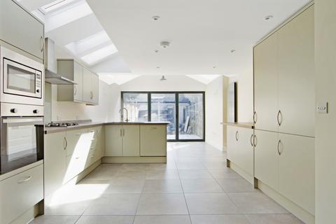 3 bedroom terraced house to rent, Sydenham Terrace, Halifax Road, Cambridge
