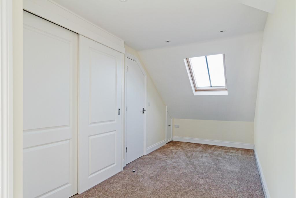 Master bedroom ensui