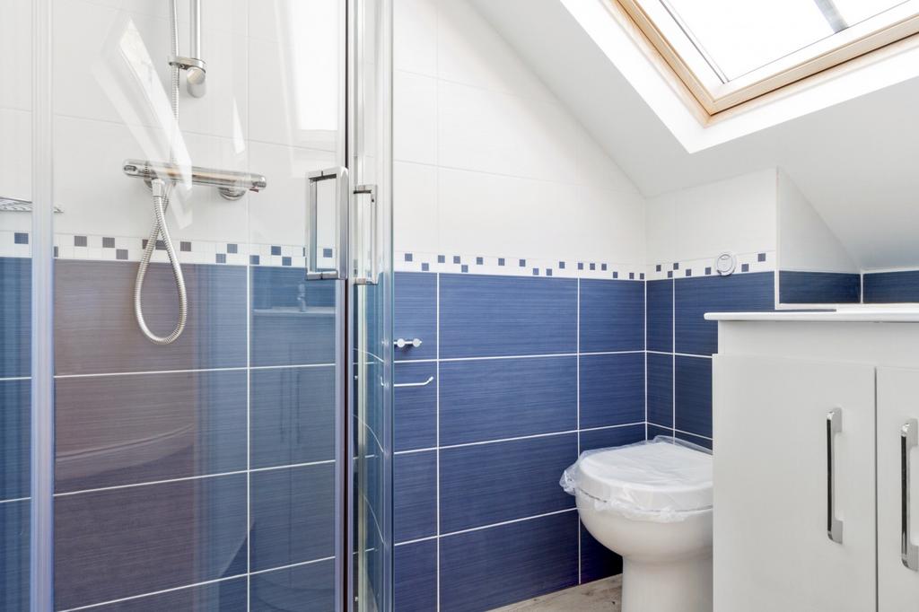 Ensuite shower room