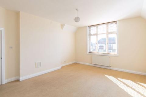 2 bedroom flat for sale - Southborough Road, Bickley, Bromley