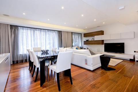 2 bedroom apartment to rent, Montrose Court, Knightsbridge SW7