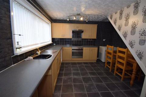 3 bedroom semi-detached house for sale - Dryden Close, South Shields, South Shields