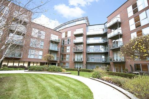 2 bedroom apartment to rent, The Heart, Walton-On-Thames