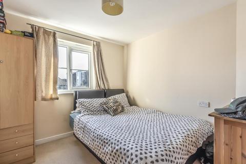 2 bedroom apartment to rent - Ellington Court,  Headington,  OX3