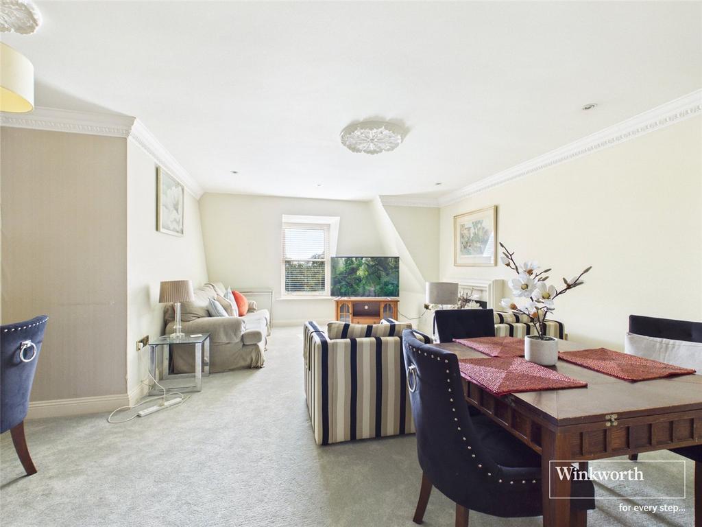 Apartment in Reading - View 4