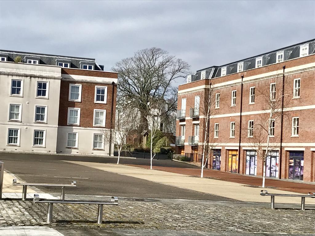 Salt Meat Lane, Clarence Marina, Gosport PO12 2 bed apartment £179,950