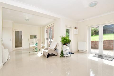 High Grace House Common Lane, River, Dover, CT17 0PN