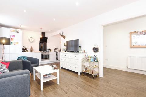 2 bedroom end of terrace house to rent, Chesham,  Buckinghamshire,  HP5