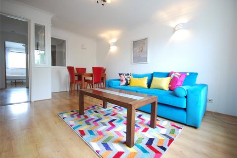 2 bedroom flat to rent, Horseshoe Close