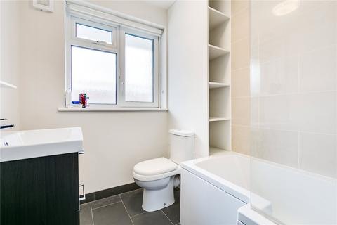 1 bedroom flat to rent, Hidaburn Court, 46 Aldrington Road, London