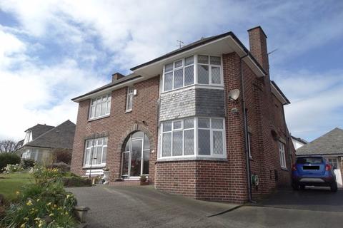 3 bedroom detached house for sale, Llanrhos Road, Llandudno