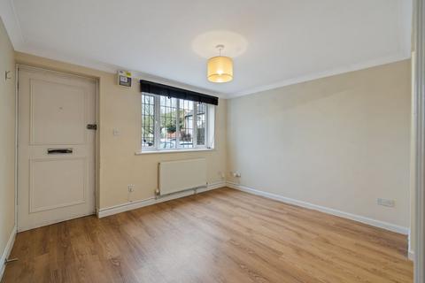 undefined, Tamar Way, Tangmere