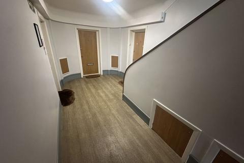 2 bedroom apartment to rent, Manor House Alexandra Drive Aigburth L17