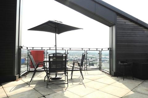 2 bedroom apartment to rent, Echo Central One
