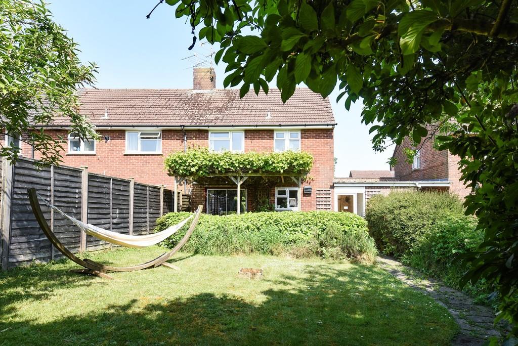 Rowlings Road, Weeke, Winchester 3 bed end of terrace house £365,000