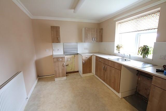Kitchen (Main)