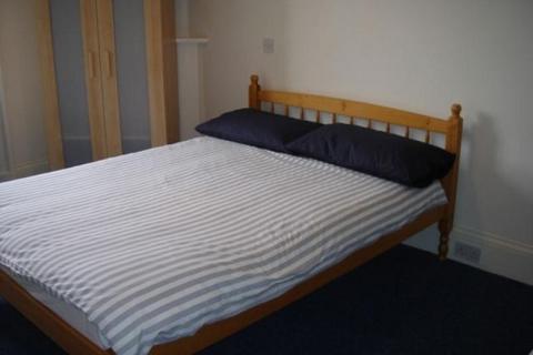 6 bedroom flat to rent - Spottiswoode Street, Edinburgh EH9