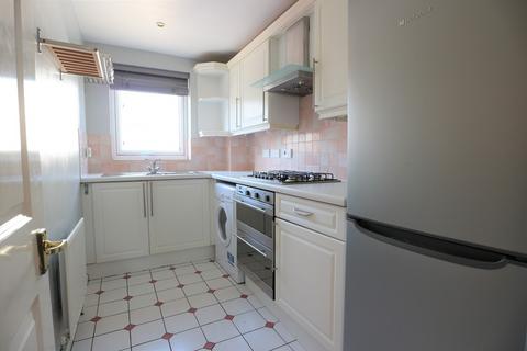 2 bedroom apartment to rent, Britannia Court, Brighton Marina Village