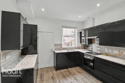 3 bedroom terraced house to rent, Westwood Road, Nottingham