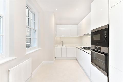 2 bedroom maisonette to rent, Frederick Court, 30 Duke of York Square, London