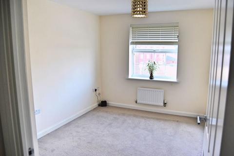 2 bedroom apartment to rent, Pacey Way, Grantham