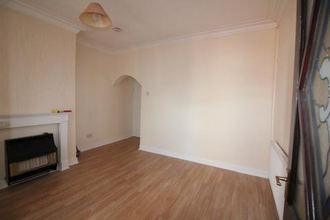 2 bedroom terraced house to rent, Victoria Street, Darwen