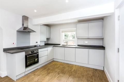 2 bedroom penthouse to rent, Somerset House, London Road, Ascot, Berkshire