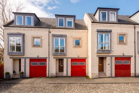 edinburgh townhouse place property north onthemarket houses eyre 5eh eh3 lane bedroom