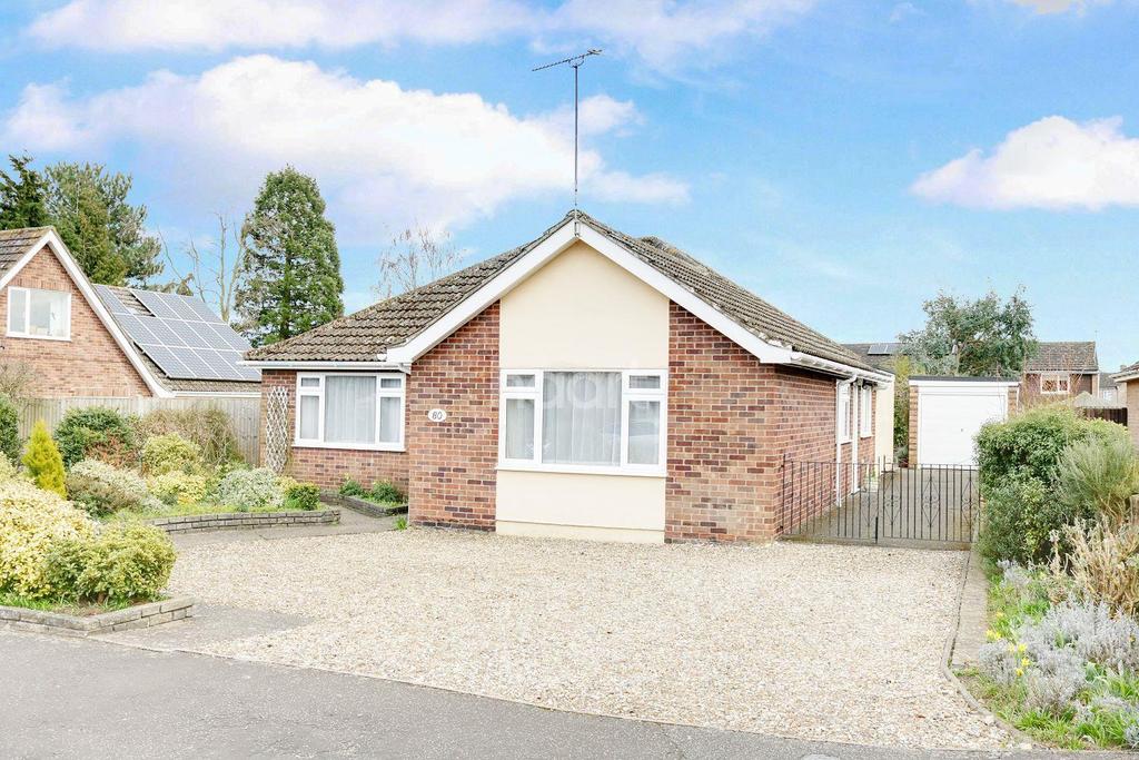 Mackenzie Road, Thetford 4 bed bungalow £265,000