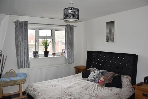3 bedroom house for sale - Perries Mead, Folkestone
