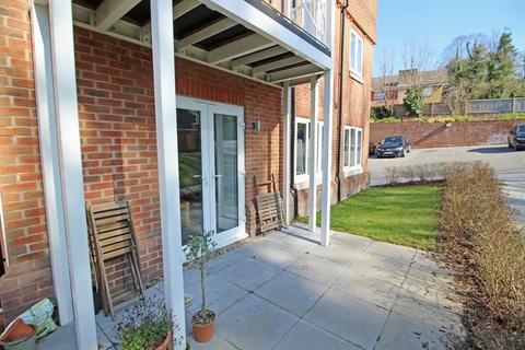 Flat 6, 1 West Hill, South Croydon, CR2 0SB